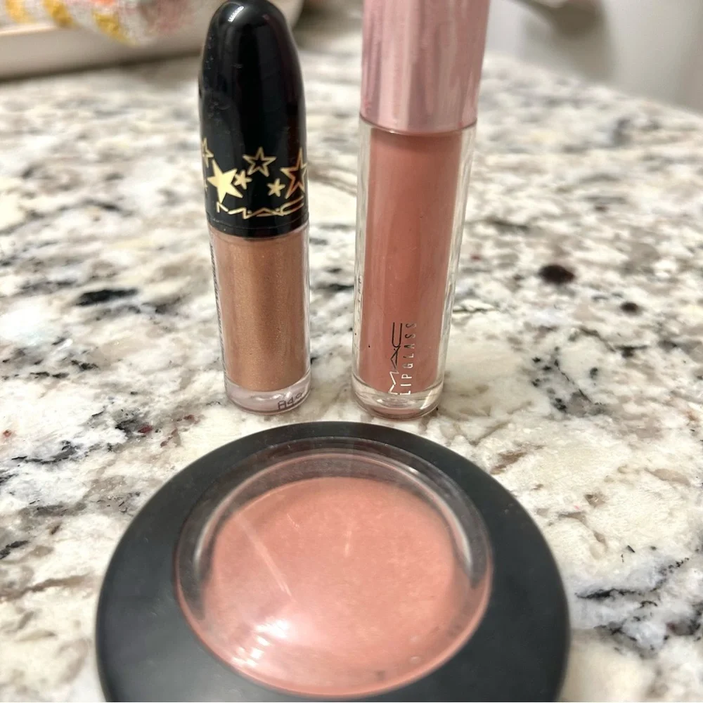 MAC / Lipglass & Liquid Lipstick & Blush